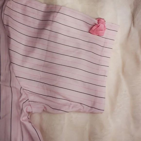 Hello Kitty Pink Striped Pajama Sleep Set – Size XL – NWT - Picture 12 of 13